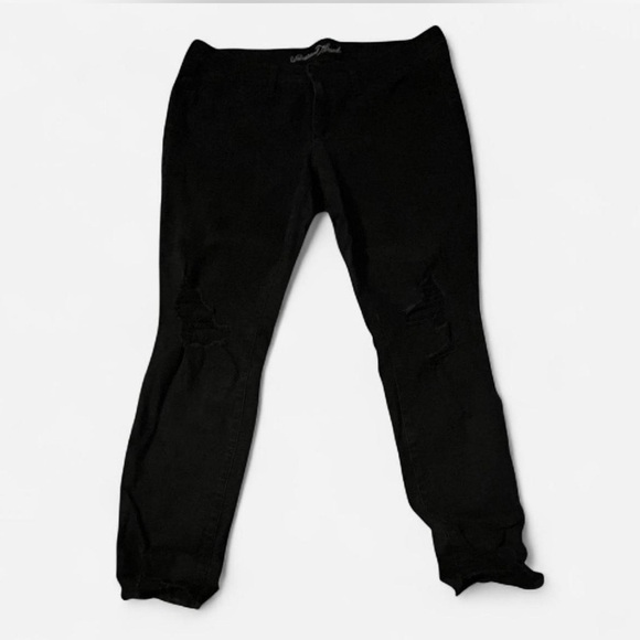Universal Thread Denim - Universal Thread Black Skinny Jeans Distressed Hem, Sz 14/32R